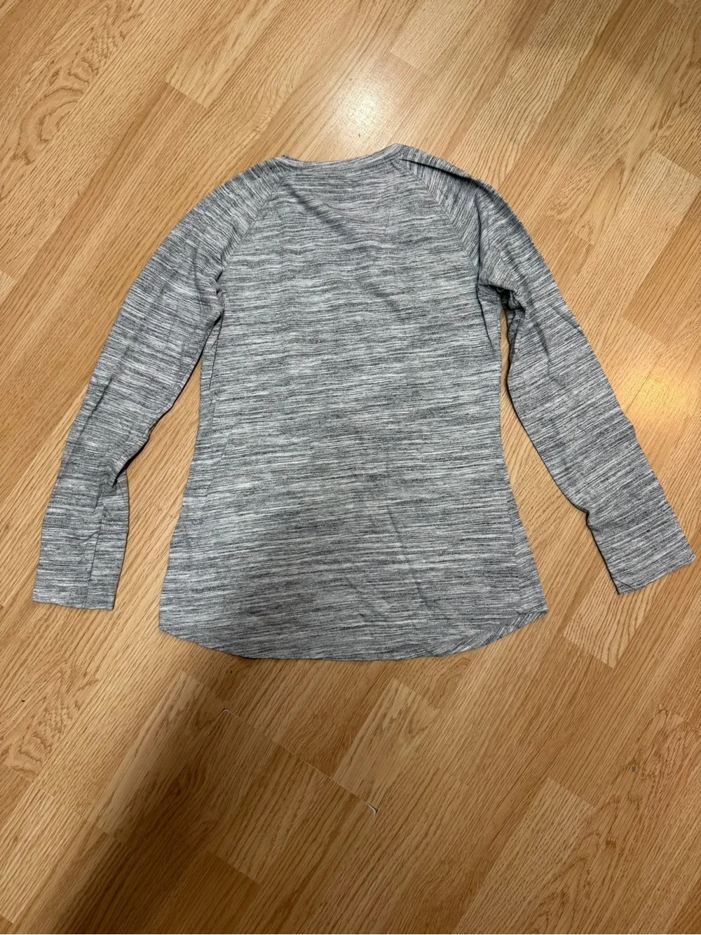 Justice Girls Gray Long Sleeve Crewneck Knit Top Size 12 Casual Layering Shirt